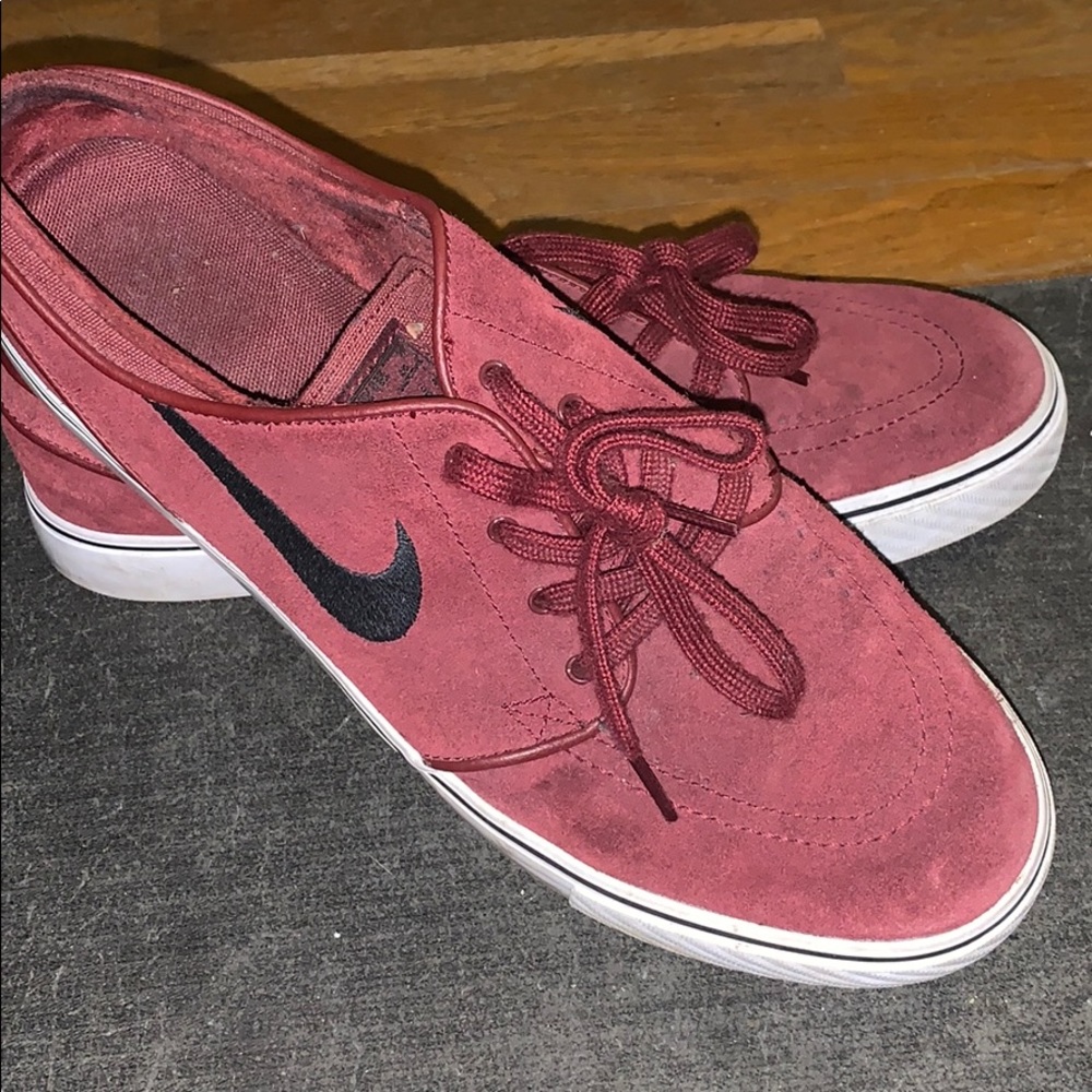 Men’s Nikes